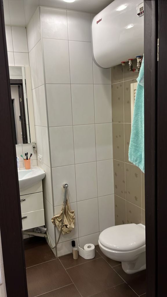 Продажа 3-комнатной квартиры, Романовка,  21