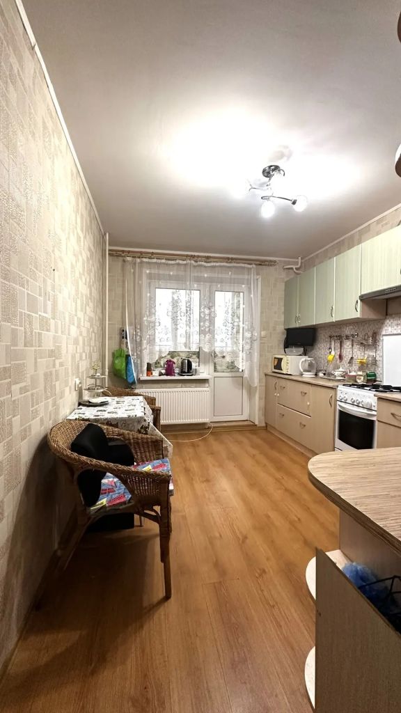 Продажа 2-комнатной квартиры, Владимир, Строителей пр-кт,  1а