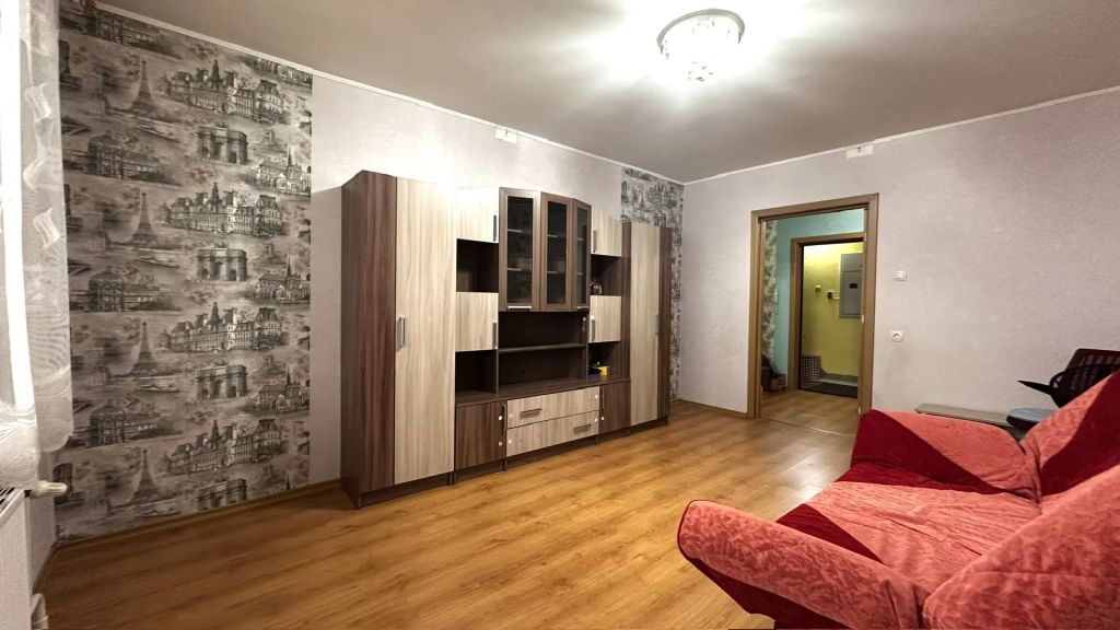 Продажа 2-комнатной квартиры, Владимир, Строителей пр-кт,  1а