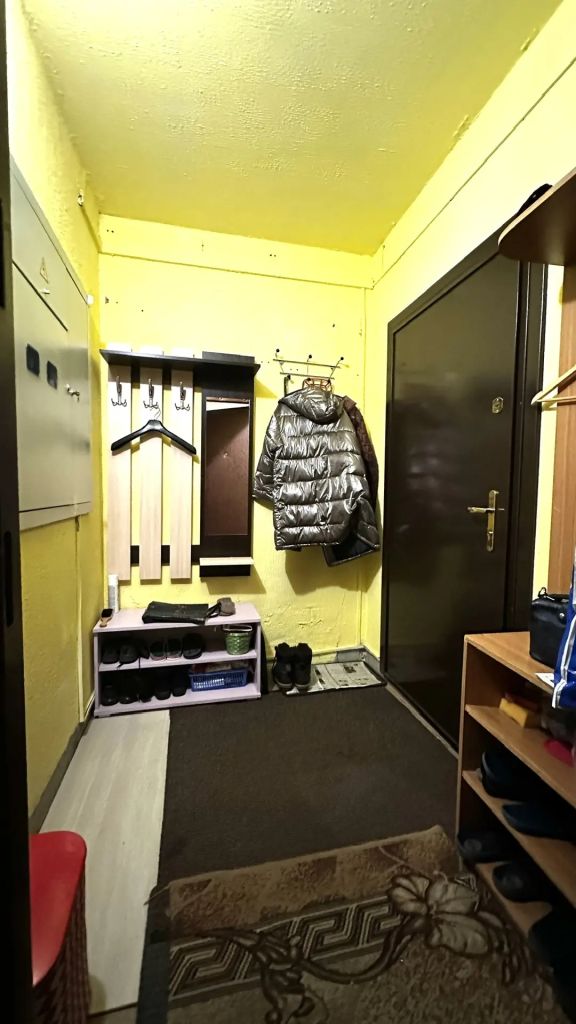 Продажа 2-комнатной квартиры, Владимир, Строителей пр-кт,  1а