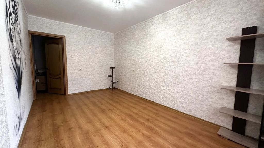 Продажа 2-комнатной квартиры, Владимир, Строителей пр-кт,  1а