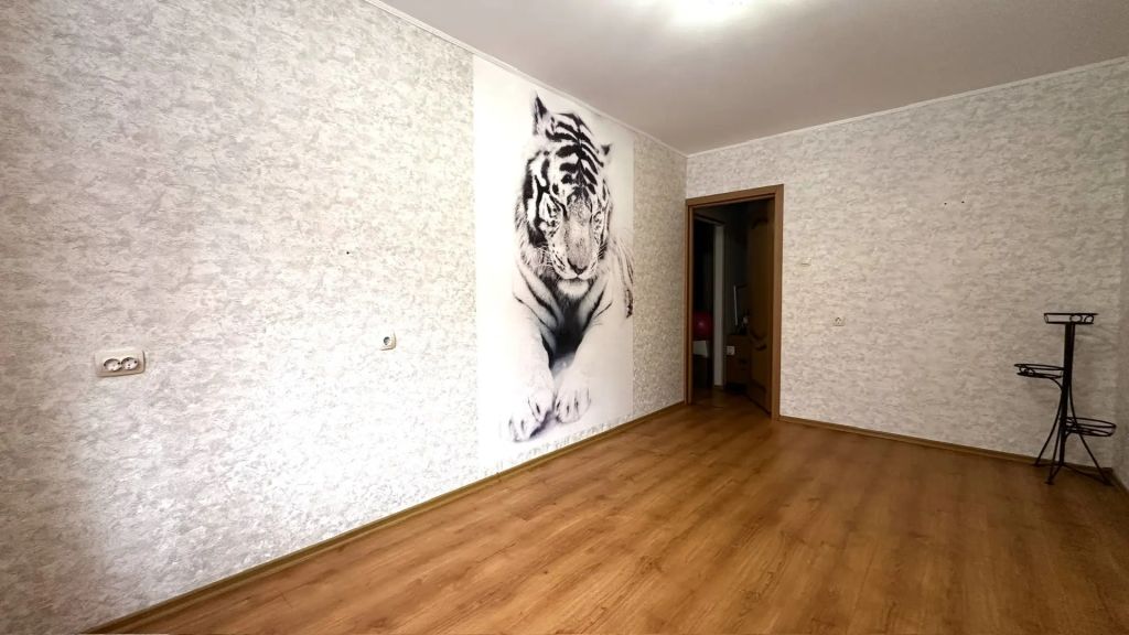 Продажа 2-комнатной квартиры, Владимир, Строителей пр-кт,  1а