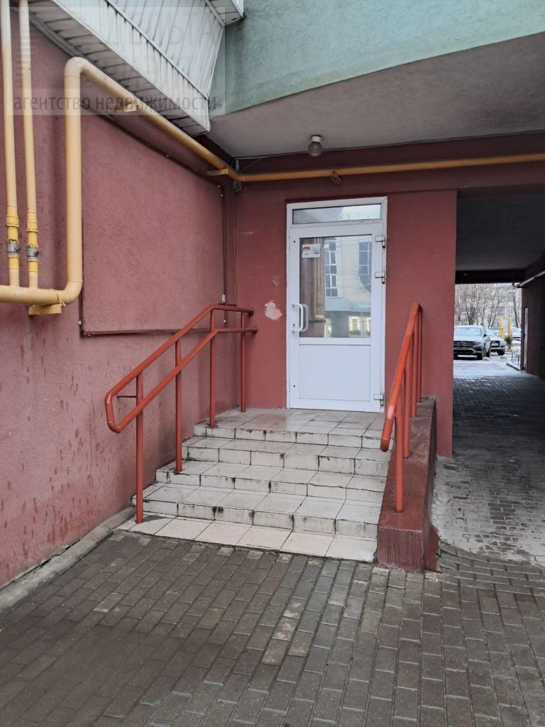 Аренда коммерческой недвижимости, 204м <sup>2</sup>, Иваново, Богдана Хмельницкого ул,  55