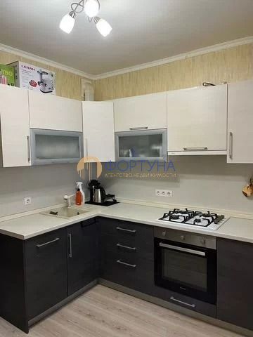 Продажа 1-комнатной квартиры, Белгород, Есенина ул,  44а