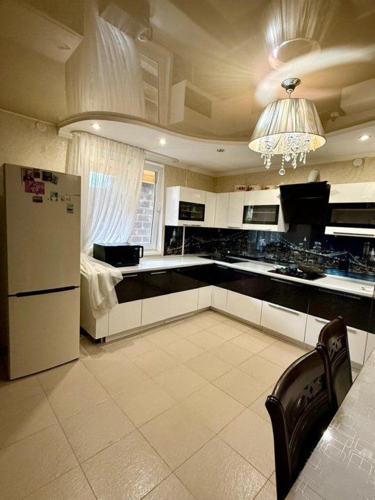 Продажа дома, 200м <sup>2</sup>, 7 сот., Крым