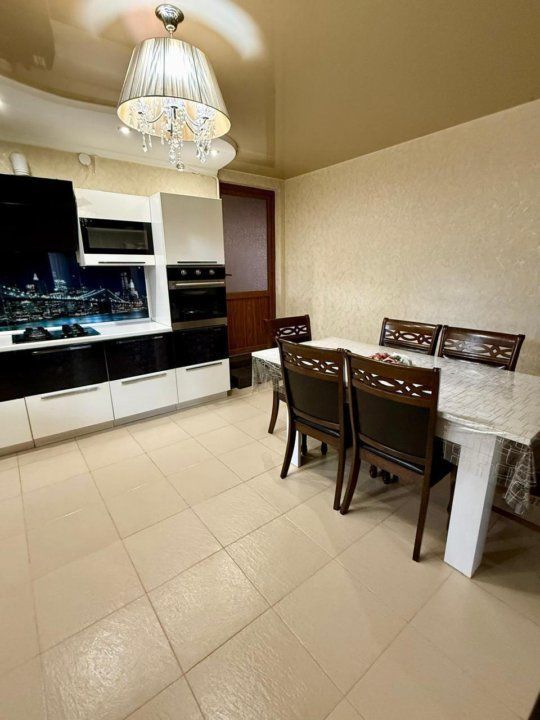 Продажа дома, 200м <sup>2</sup>, 7 сот., Крым