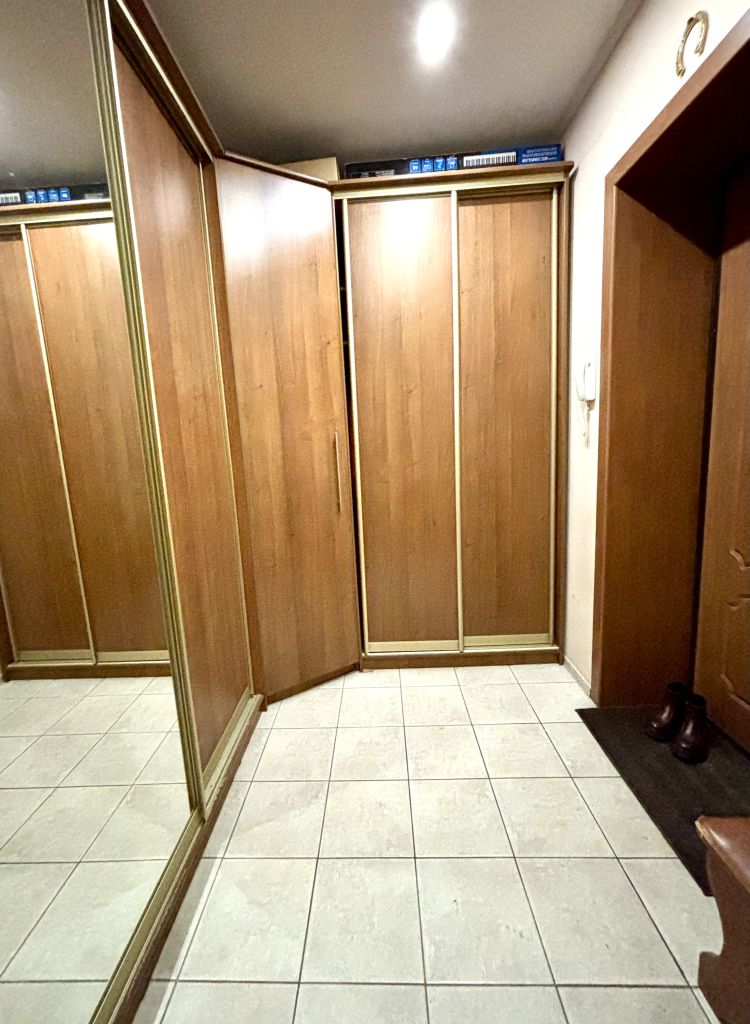 Продажа 3-комнатной квартиры, Дзержинск, Мира б-р,  11