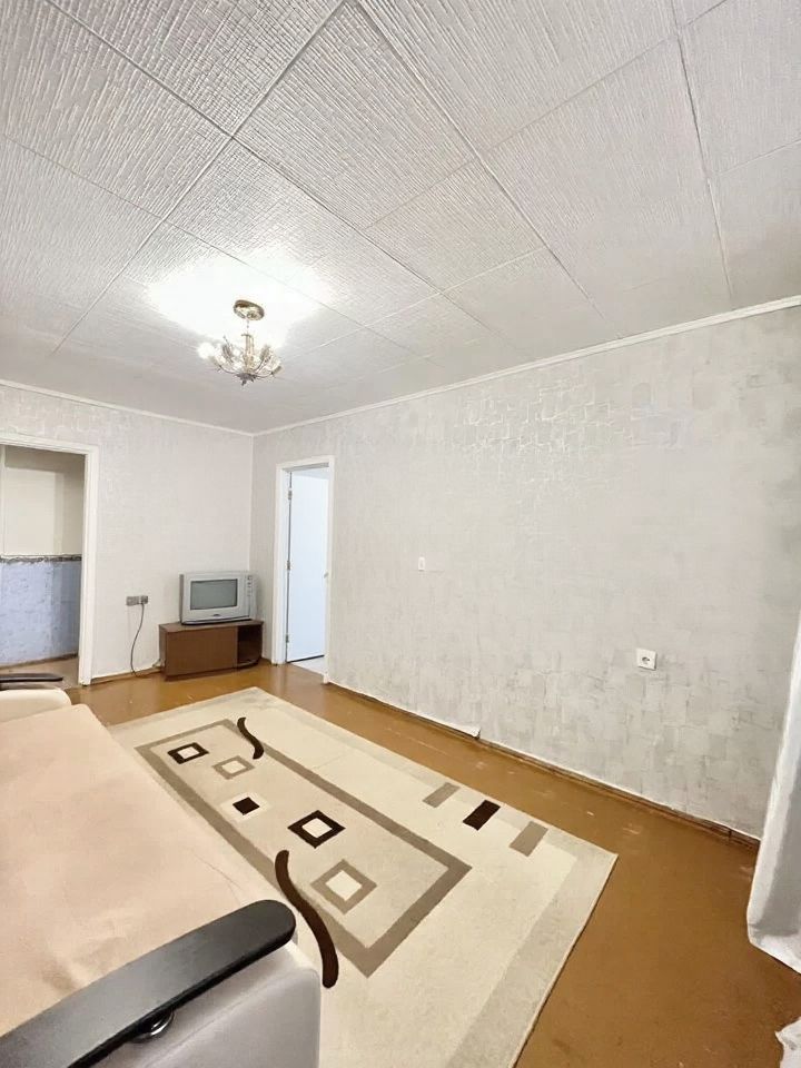 Продажа 2-комнатной квартиры, Кострома, Никитская ул,  110