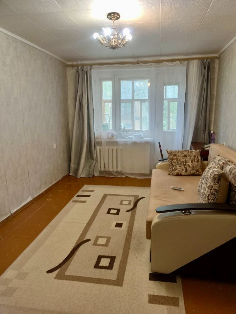 Продажа 2-комнатной квартиры, Кострома, Никитская ул,  110