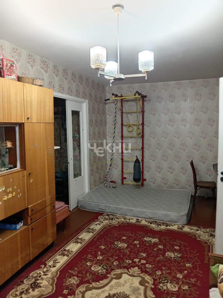 Продажа 4-комнатной квартиры, Нижегородская,  6