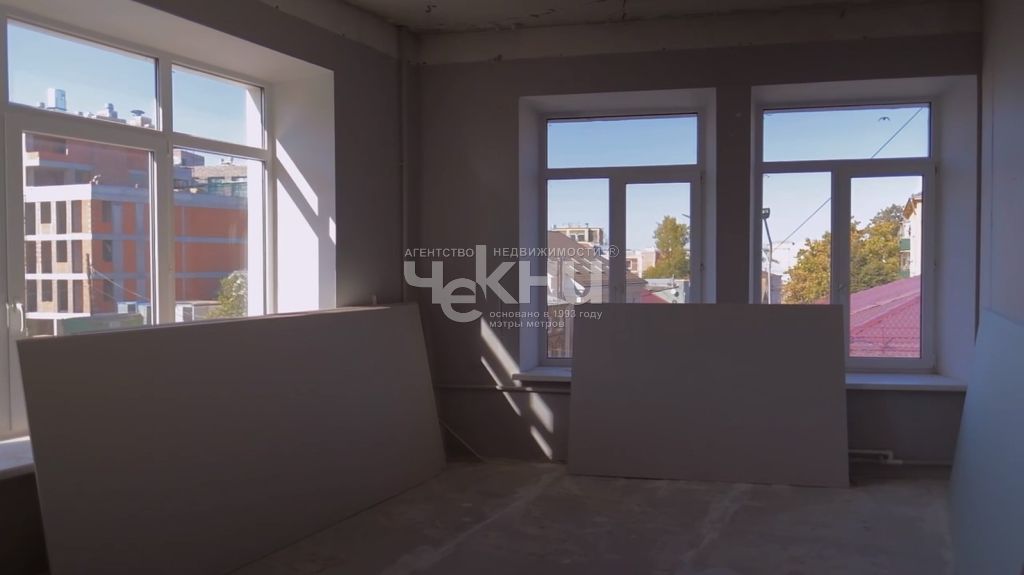 Продажа 1-комнатной квартиры, Нижний Новгород, Алексеевская ул,  24/27