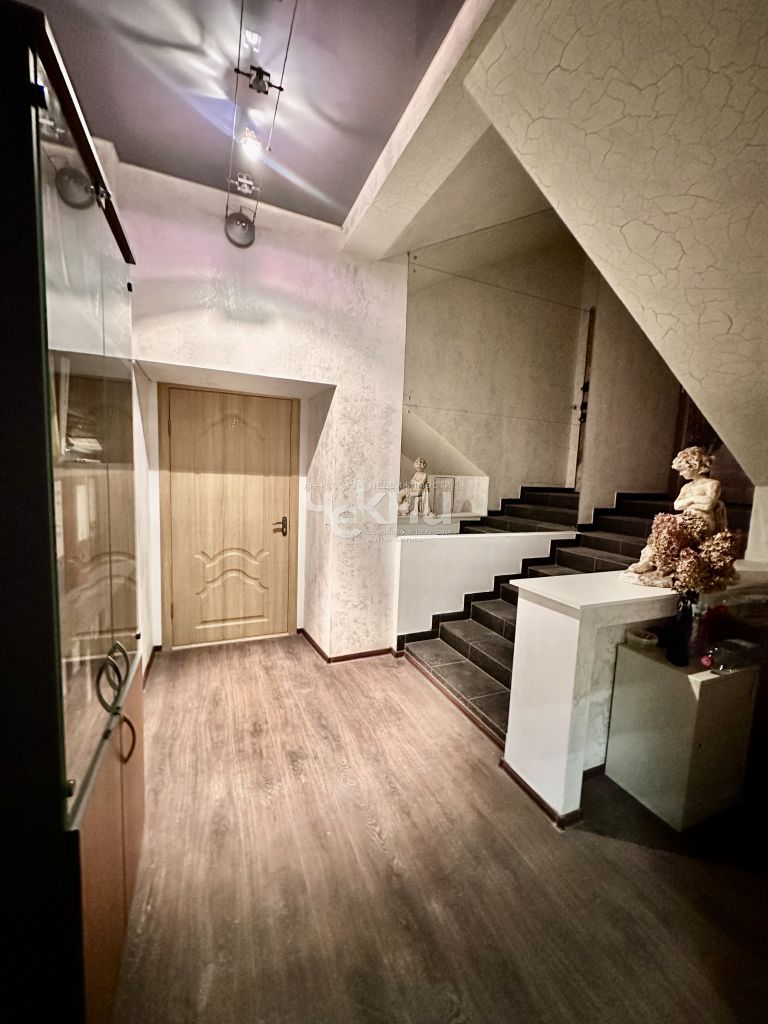 Продажа коммерческой недвижимости, 144м <sup>2</sup>, Нижний Новгород, Верхне-Волжская наб,  10