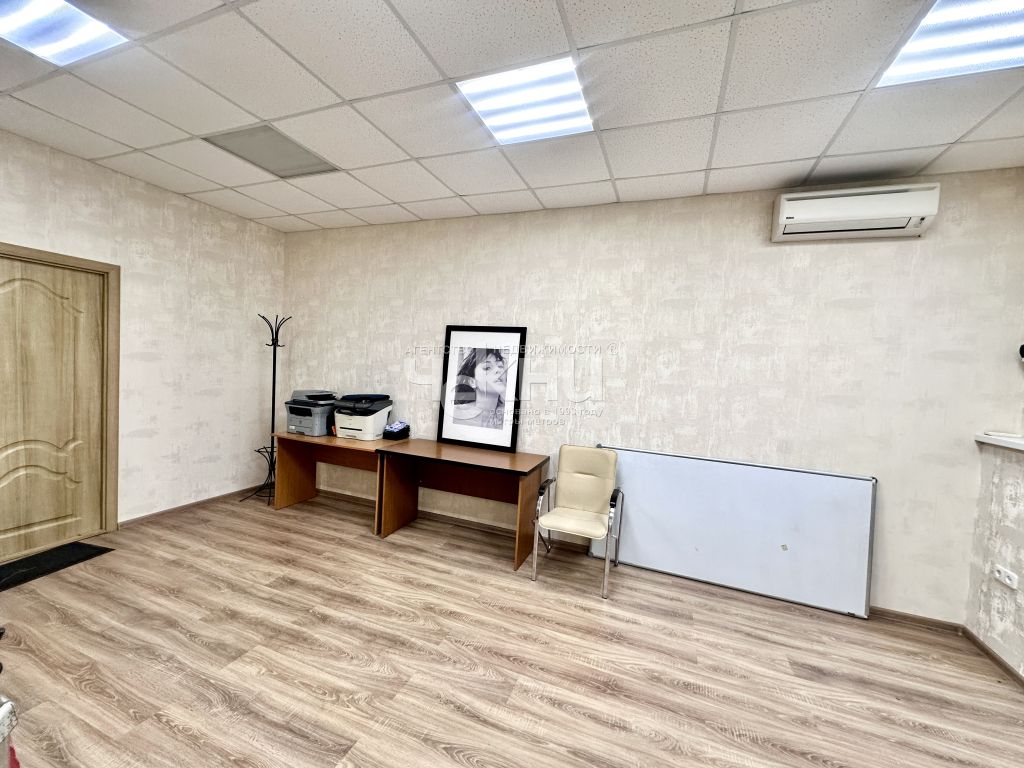 Продажа коммерческой недвижимости, 144м <sup>2</sup>, Нижний Новгород, Верхне-Волжская наб,  10