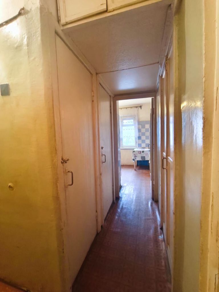 Продажа 3-комнатной квартиры, Тула, Калинина ул,  81