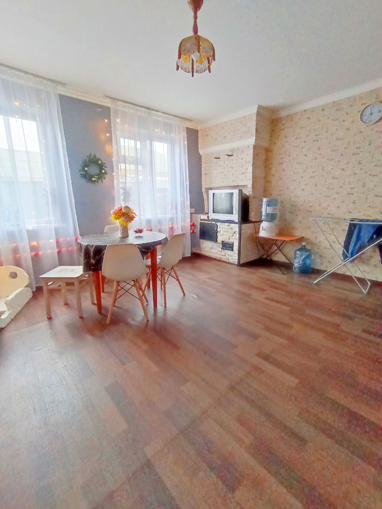 Продажа дома, 98м <sup>2</sup>, 5 сот., Батайск, Эстонская ул,  230