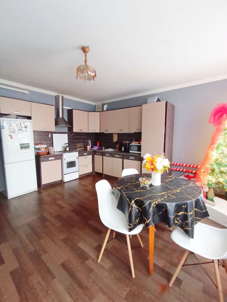 Продажа дома, 98м <sup>2</sup>, 5 сот., Батайск, Эстонская ул,  230