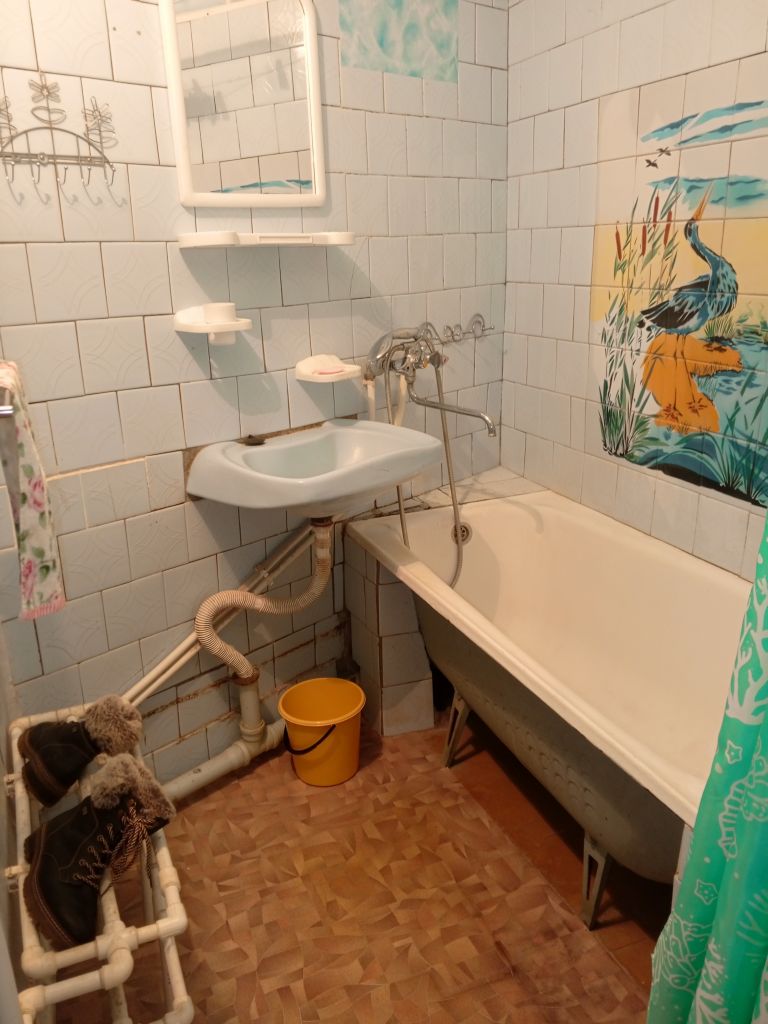 Продажа 2-комнатной квартиры, Углич, Нариманова ул,  85б