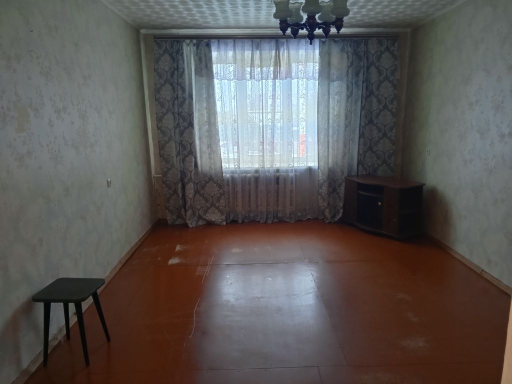 Продажа 2-комнатной квартиры, Углич, Нариманова ул,  85б