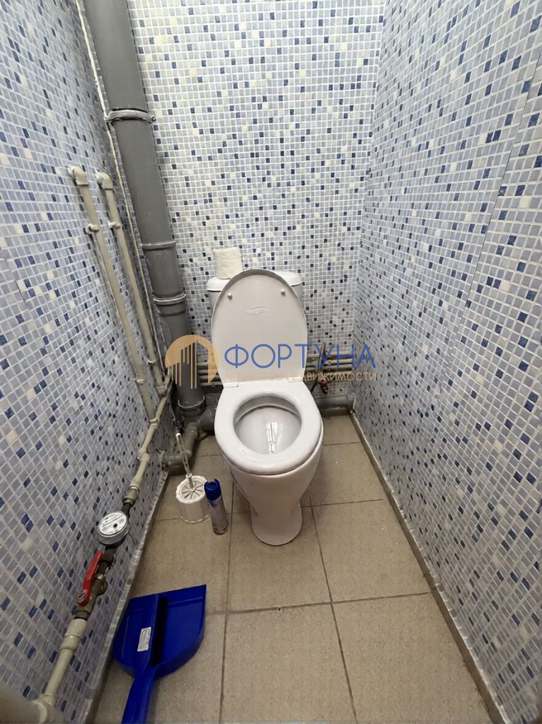 Продажа 1-комнатной квартиры, Белгород, Строителей б-р,  18