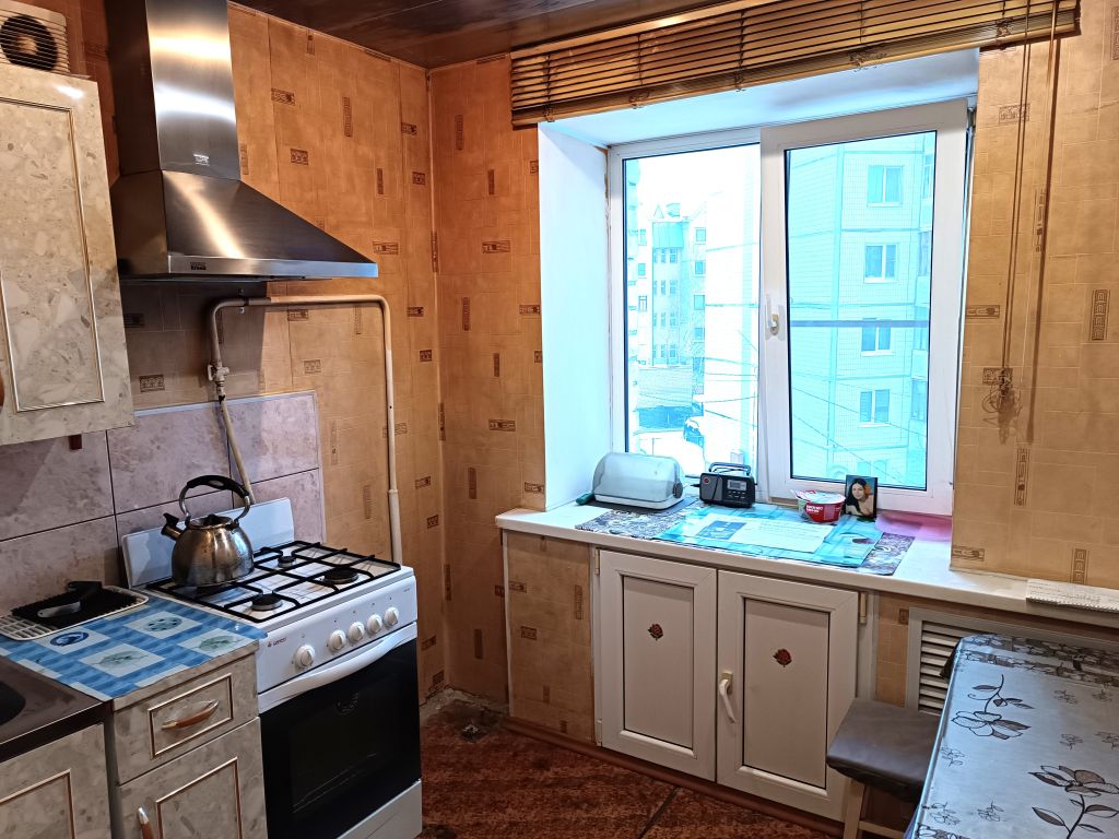 Продажа 2-комнатной квартиры, Ярославль, Закгейма ул,  5