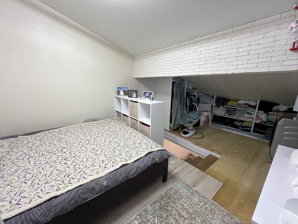 Продажа 2-комнатной квартиры, Кострома, Виктора Розова ул.,  21