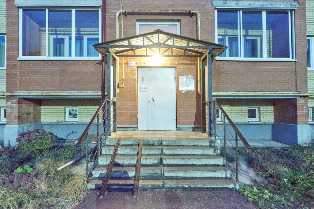 Продажа 1-комнатной квартиры, Полесье, 1-й Сиреневый пр-д,  30