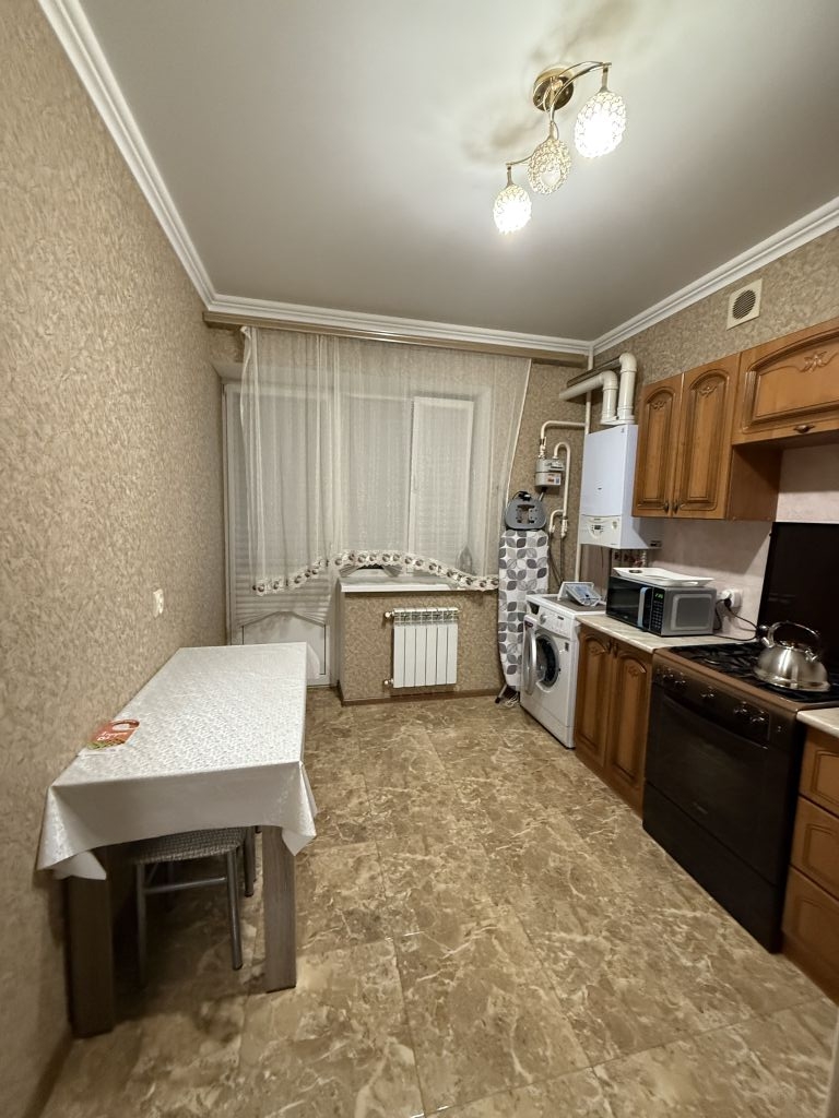 Продажа 1-комнатной квартиры, Ессентуки, Орджоникидзе ул,  83к3