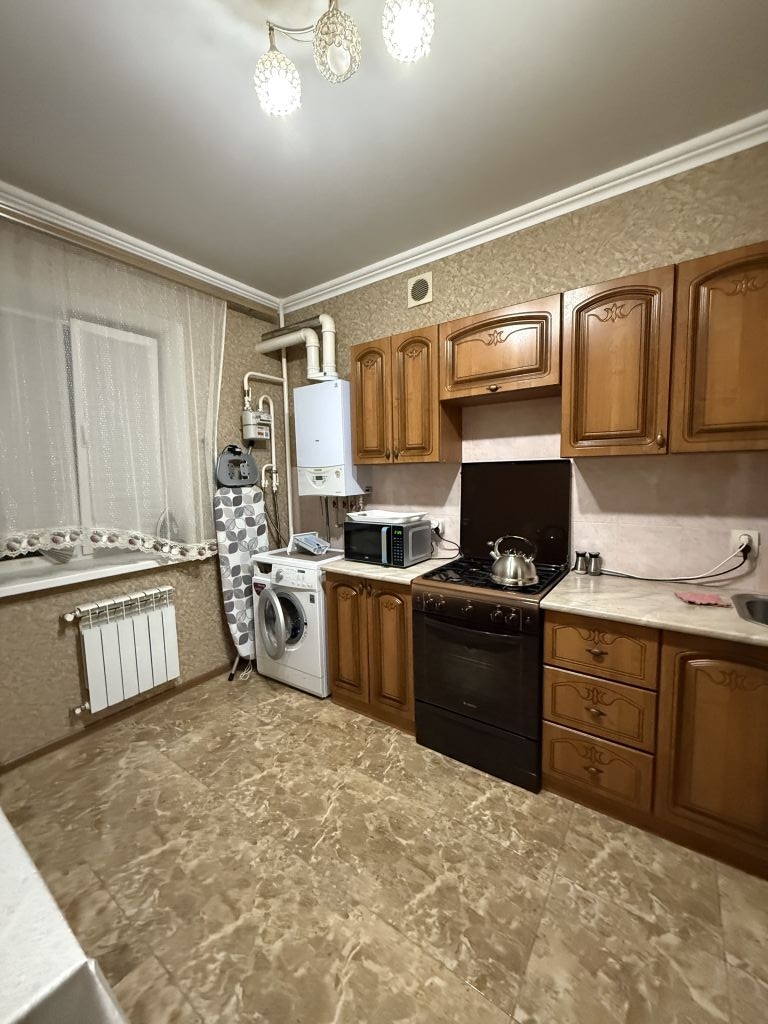 Продажа 1-комнатной квартиры, Ессентуки, Орджоникидзе ул,  83к3