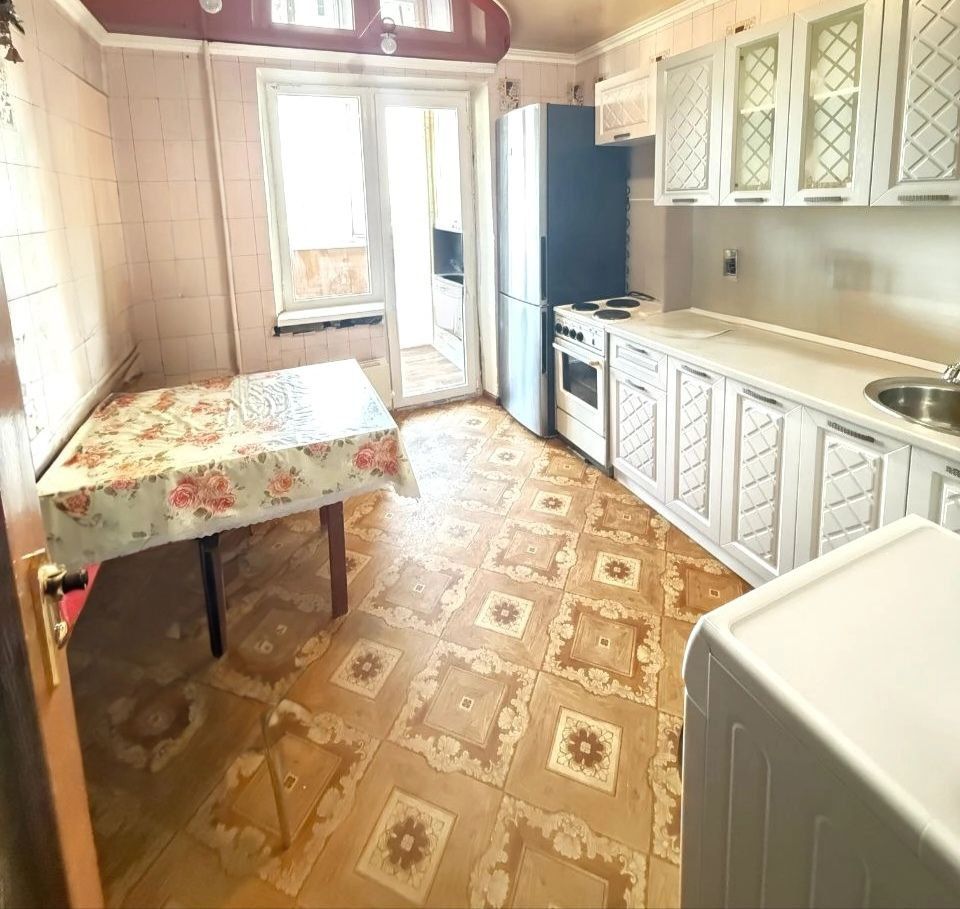 Продажа 3-комнатной квартиры, Ессентуки, Новопятигорская ул,  6