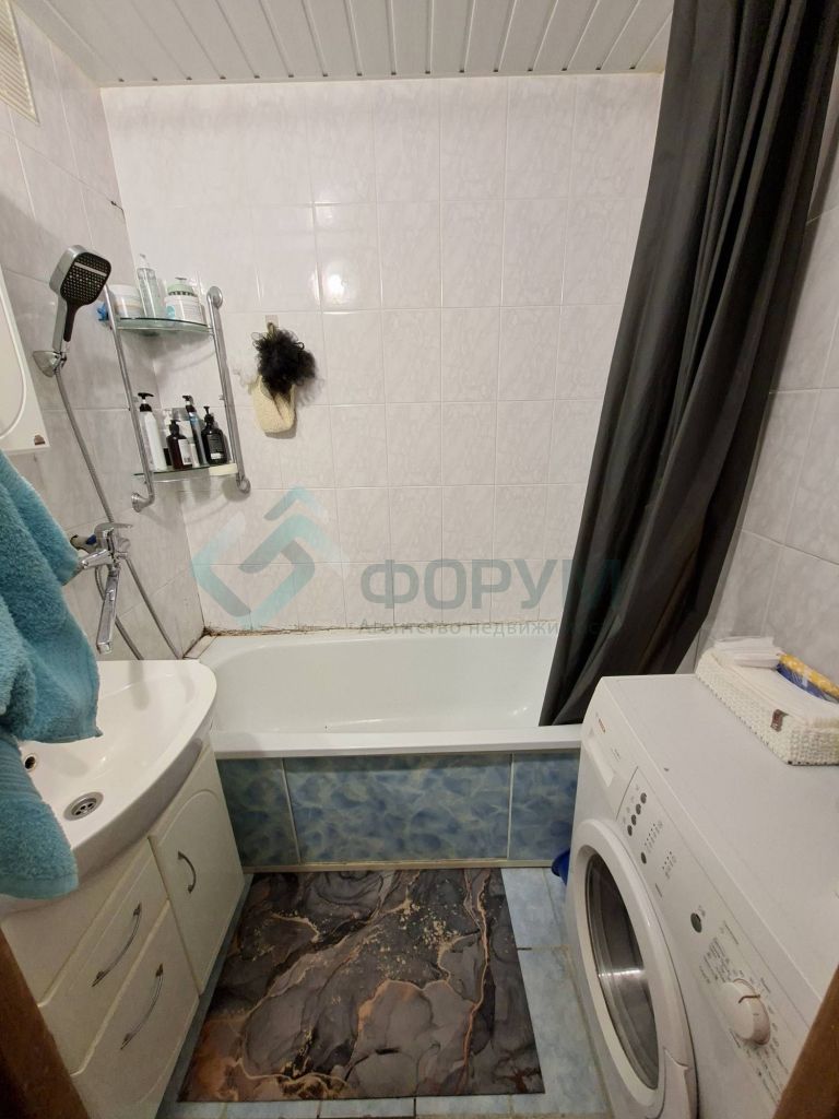 Продажа 1-комнатной квартиры, Нижний Новгород, Островского ул,  8