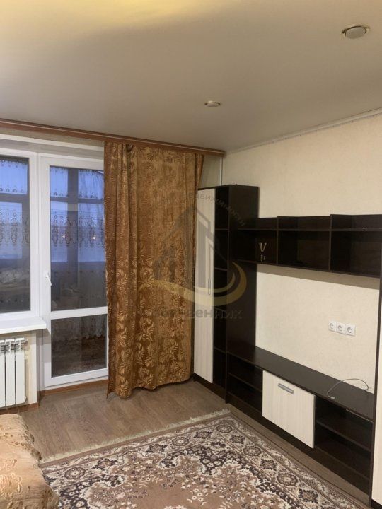 Аренда 1-комнатной квартиры, Старый Оскол, Весенний мкр,  2