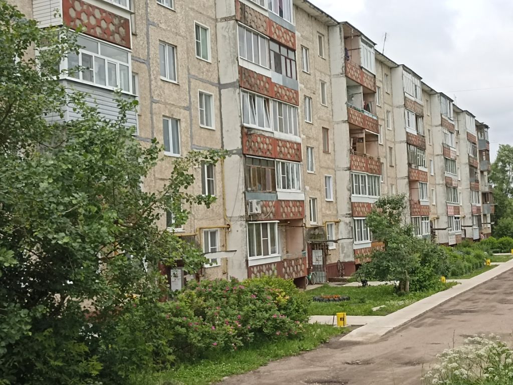 Продажа 4-комнатной квартиры, Комсомольск, Колганова ул,  38