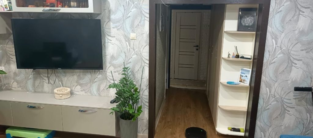 Продажа 4-комнатной квартиры, Комсомольск, Колганова ул,  38