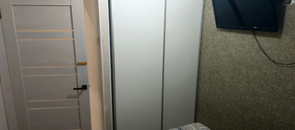 Продажа 4-комнатной квартиры, Комсомольск, Колганова ул,  38