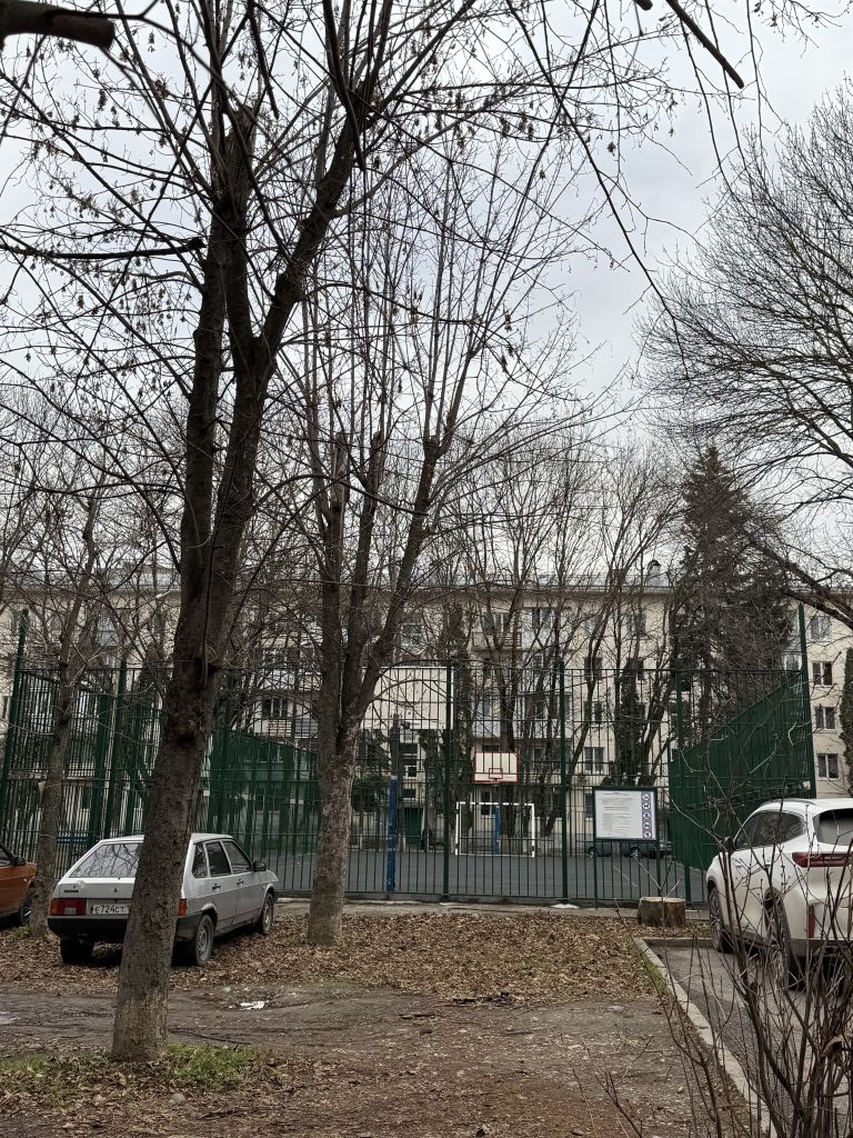 Продажа 2-комнатной квартиры, Ессентуки, Долина Роз ул,  3