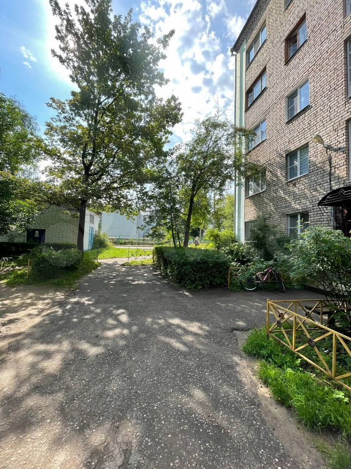 Продажа 2-комнатной квартиры, Кострома, Катушечная ул,  90