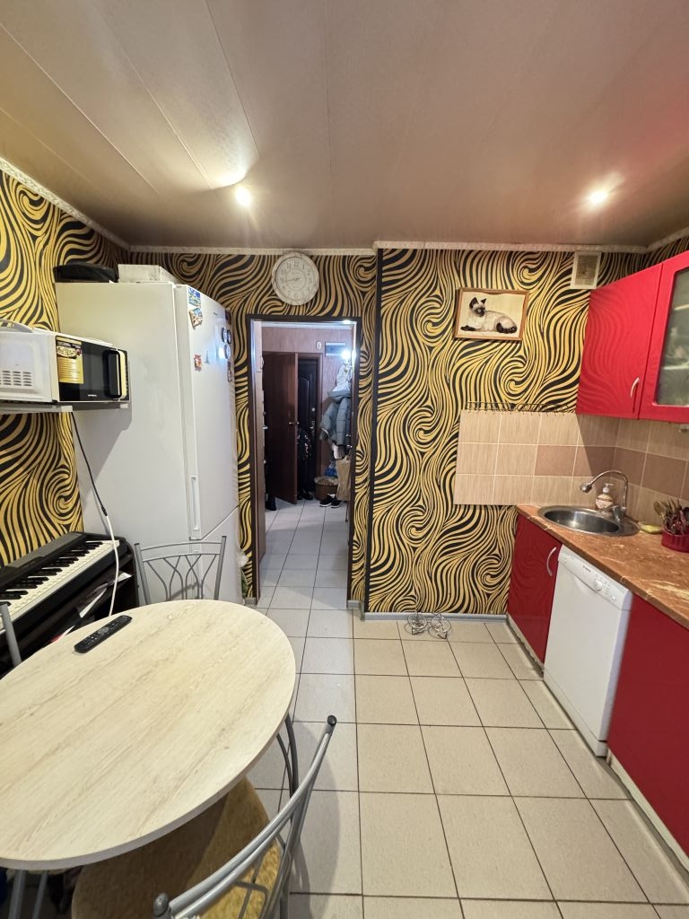 Продажа 1-комнатной квартиры, Дзержинск, Сухаренко ул,  20