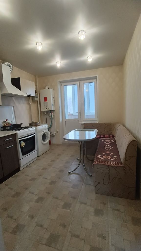 Аренда 1-комнатной квартиры, Смоленск, Черняховского ул,  13