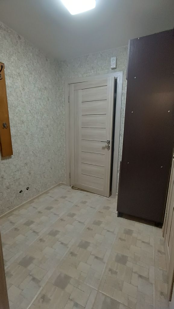 Аренда 1-комнатной квартиры, Смоленск, Черняховского ул,  13