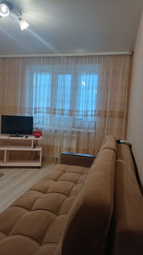 Аренда 1-комнатной квартиры, Смоленск, Черняховского ул,  13