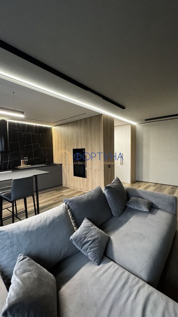 Продажа 3-комнатной квартиры, Белгород, Левобережная ул,  22