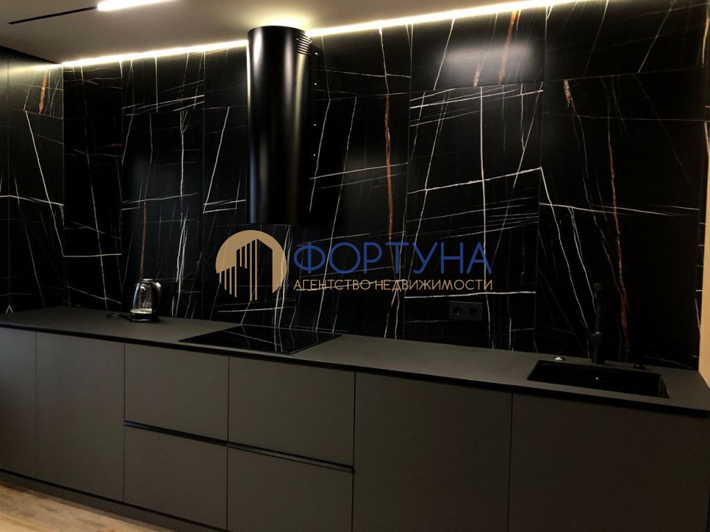 Продажа 3-комнатной квартиры, Белгород, Левобережная ул,  22