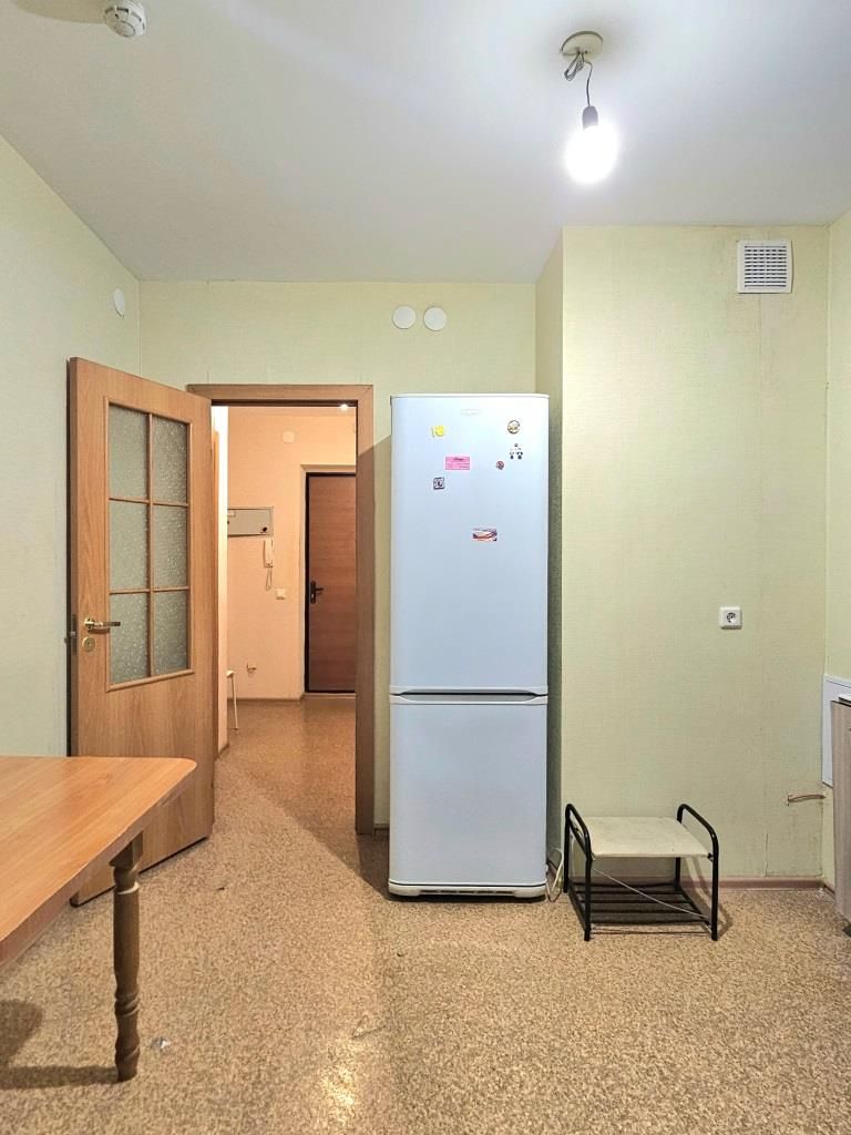 Аренда 1-комнатной квартиры, Казань, Виктора Сажинова ул,  3