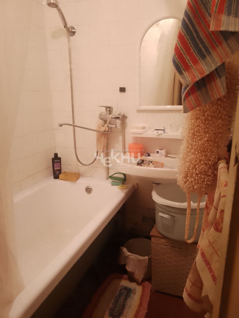 Продажа 2-комнатной квартиры, Нижний Новгород, Литературная ул,  20а