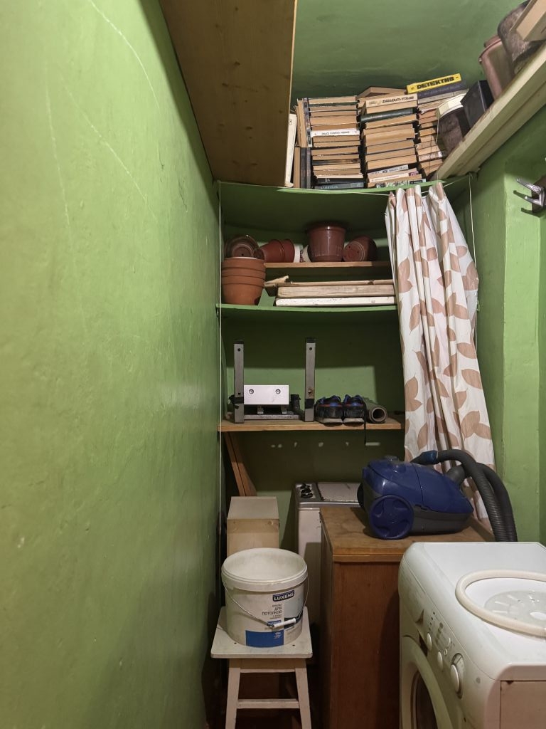 Продажа 2-комнатной квартиры, Пермь, Комбайнеров ул,  44