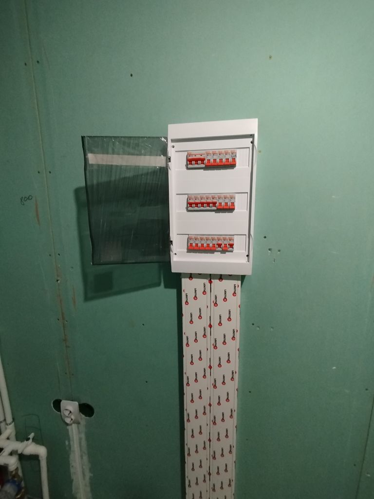 Продажа дома, 104м <sup>2</sup>, 8 сот., Кострома, Героев ул,  136