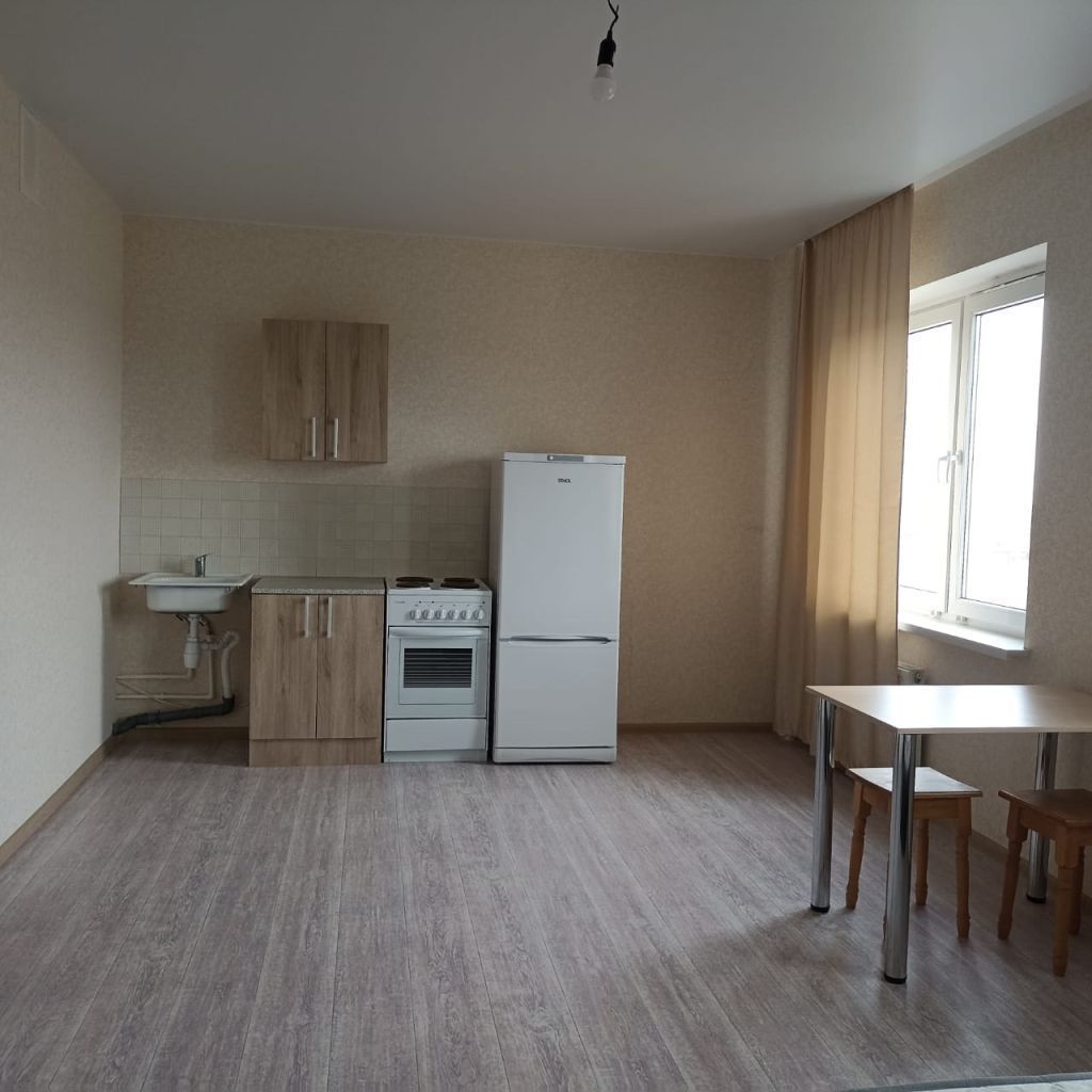 Аренда 1-комнатной квартиры, Ростов-на-Дону, Амет-Хана Султана пер,  7