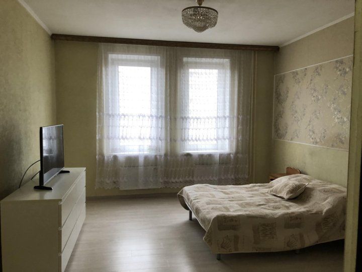 Аренда 1-комнатной квартиры, Ростов-на-Дону, Комарова б-р,  1