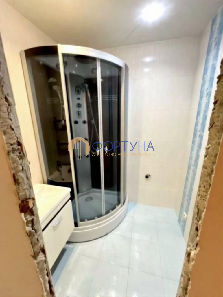 Продажа 3-комнатной квартиры, Белгород, Буденного ул,  15