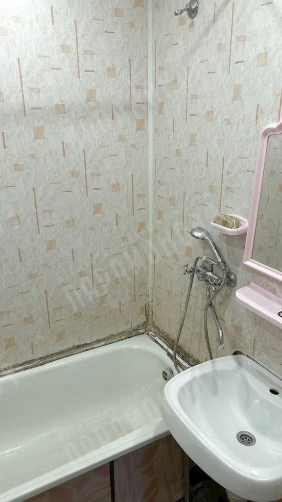 Продажа 2-комнатной квартиры, Тверь, Орджоникидзе ул,  49к8